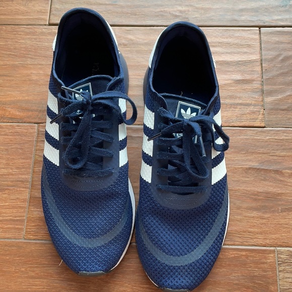 MENS NAVY ADIDAS SIZE 11 - Picture 1 of 6